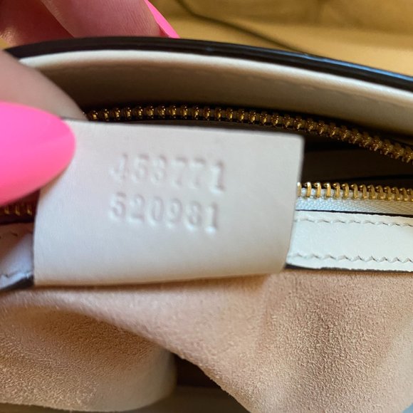 Authentic Gucci bag in prestige collection - Picture 6 of 6